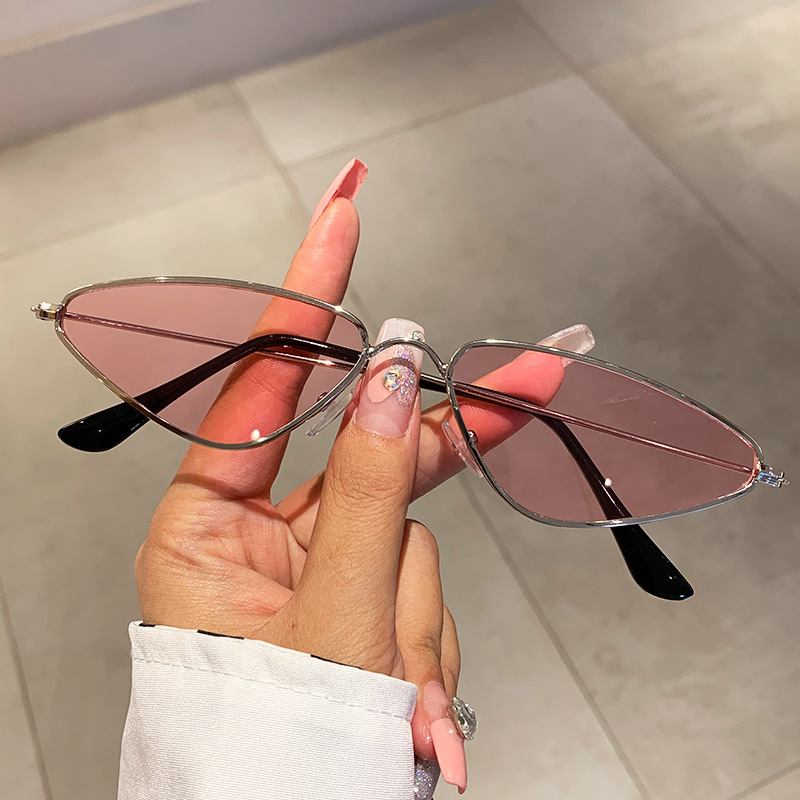 새로운 버전의 캣아이 스몰 프레임 선글라스, 레트로 사 - Sunglasses Cat Eye 리뷰 및 가격